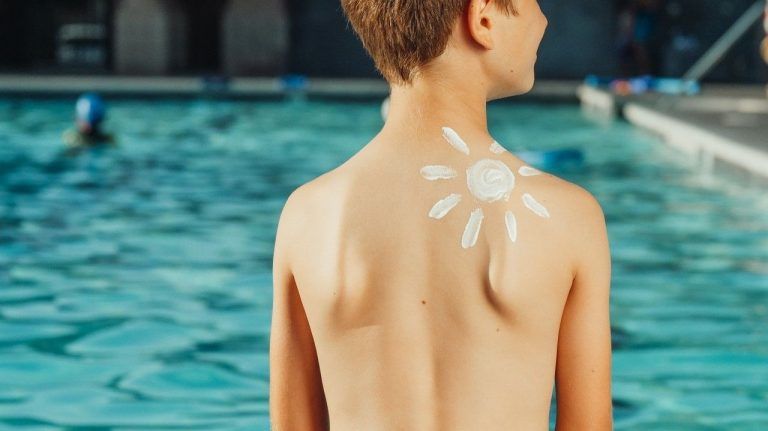 5 Best Reef-Safe Sunscreens for Kids & Babies