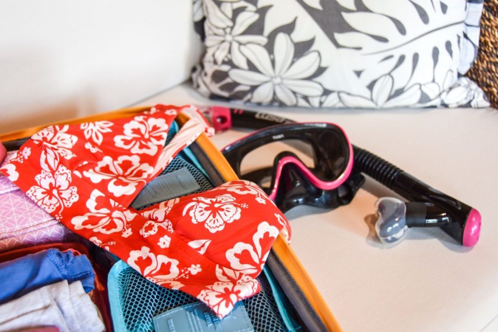 Niue Weather in June