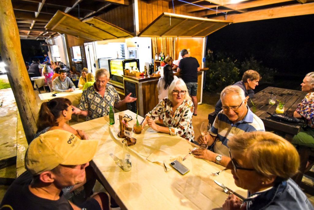 7 Best Bars in Niue ???? [2023]